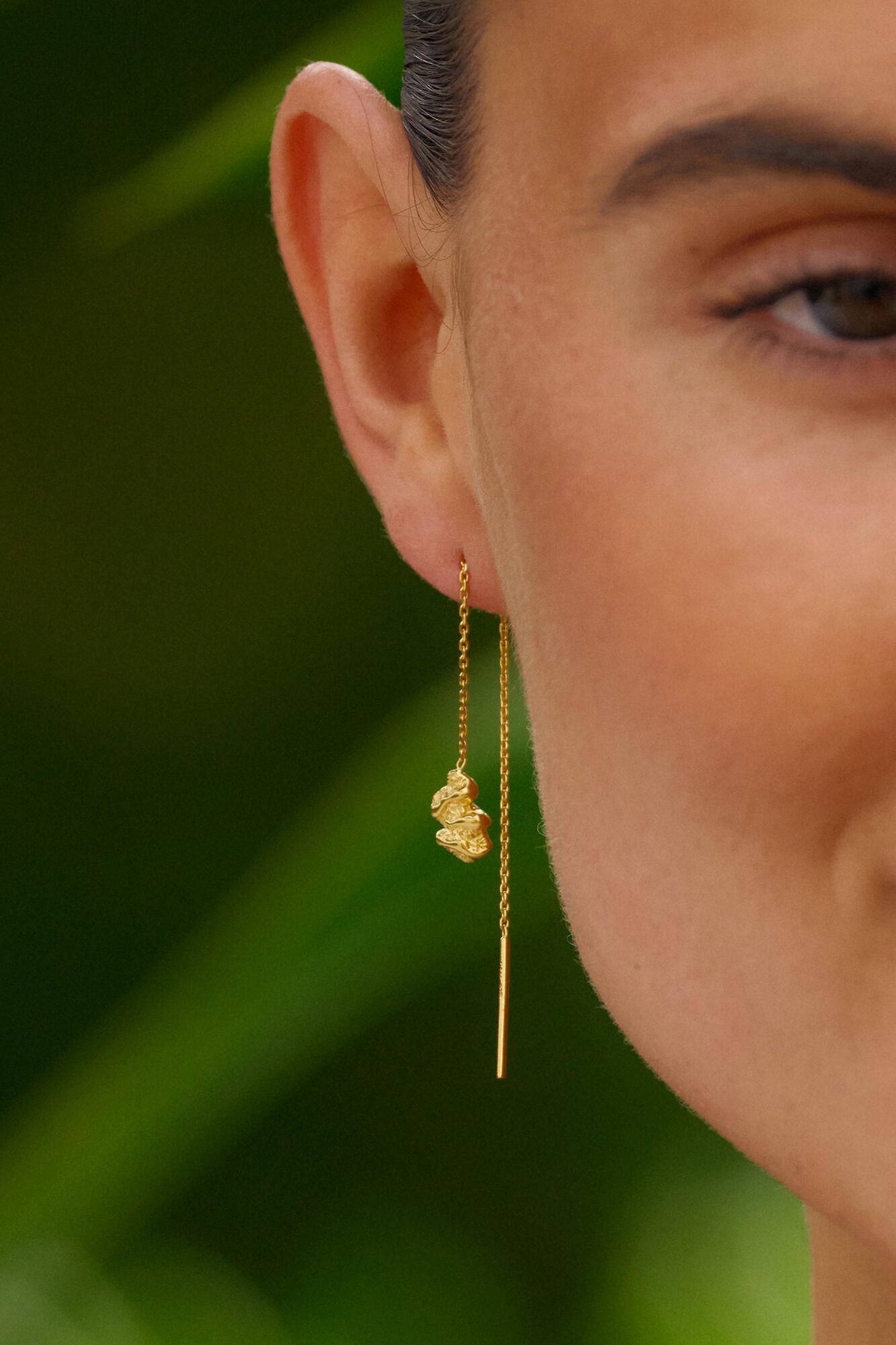 Small Sway Zebra hængeørering – forgyldt